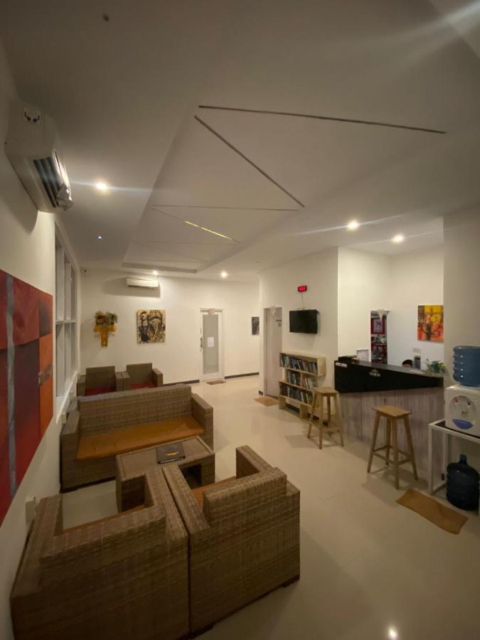 The Packerbox Hostel Batununggul Экстерьер фото